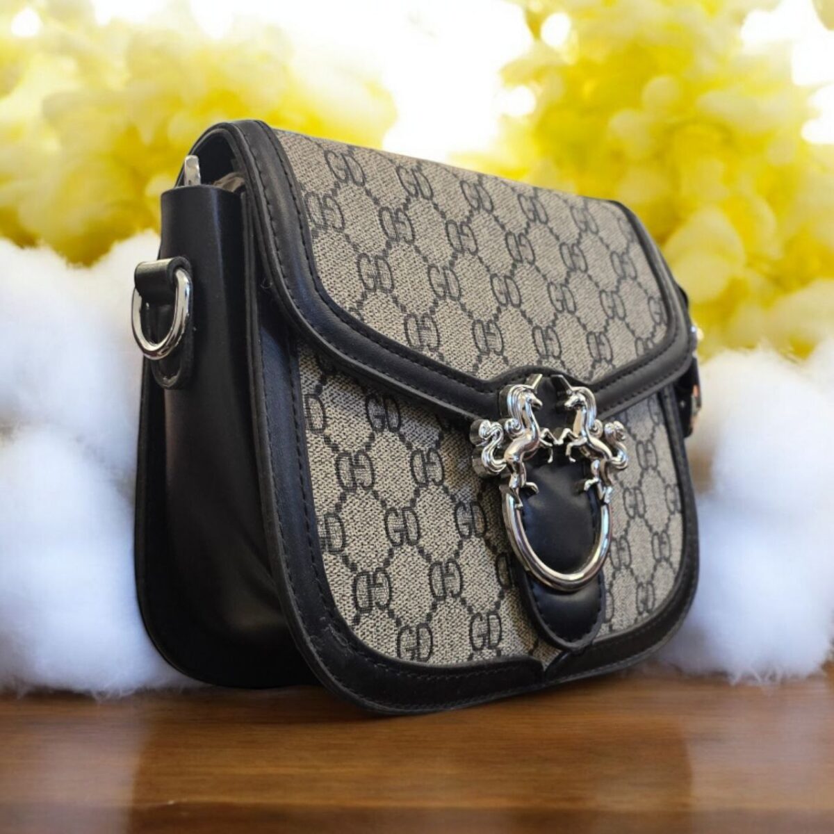 Bella mercy sling Bag black - Image 2